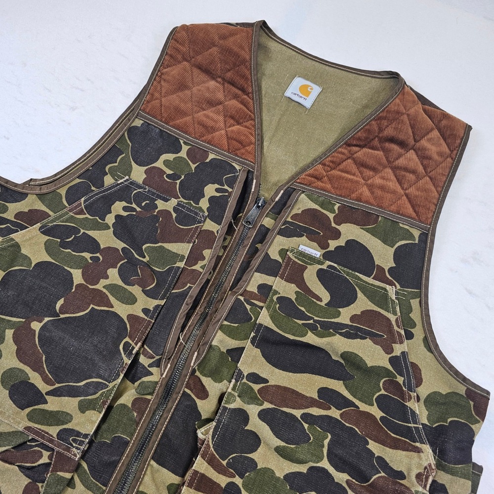 Vtg Carhartt Duck Camo Hunting Vest Quilted Corduroy Shoulder Shell Pockets read